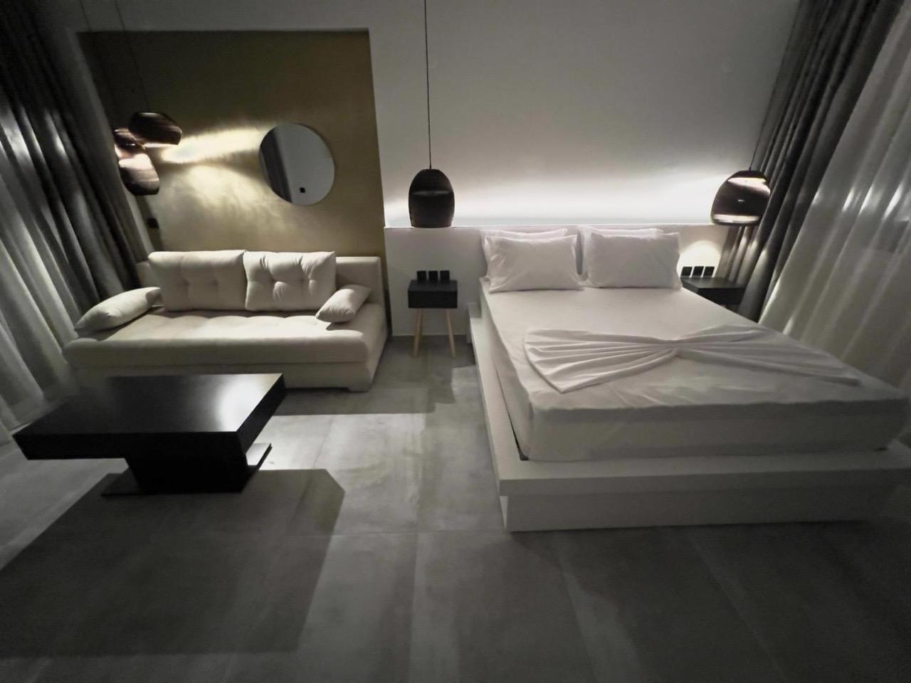 Eleonas Suites Sarti Luaran gambar